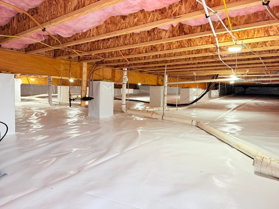 HydroHelp911 Crawl Space & Foundation Repair completed a full crawl space encapsulation with vapor barrier & insulation.